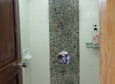 Triple Single Room Shower